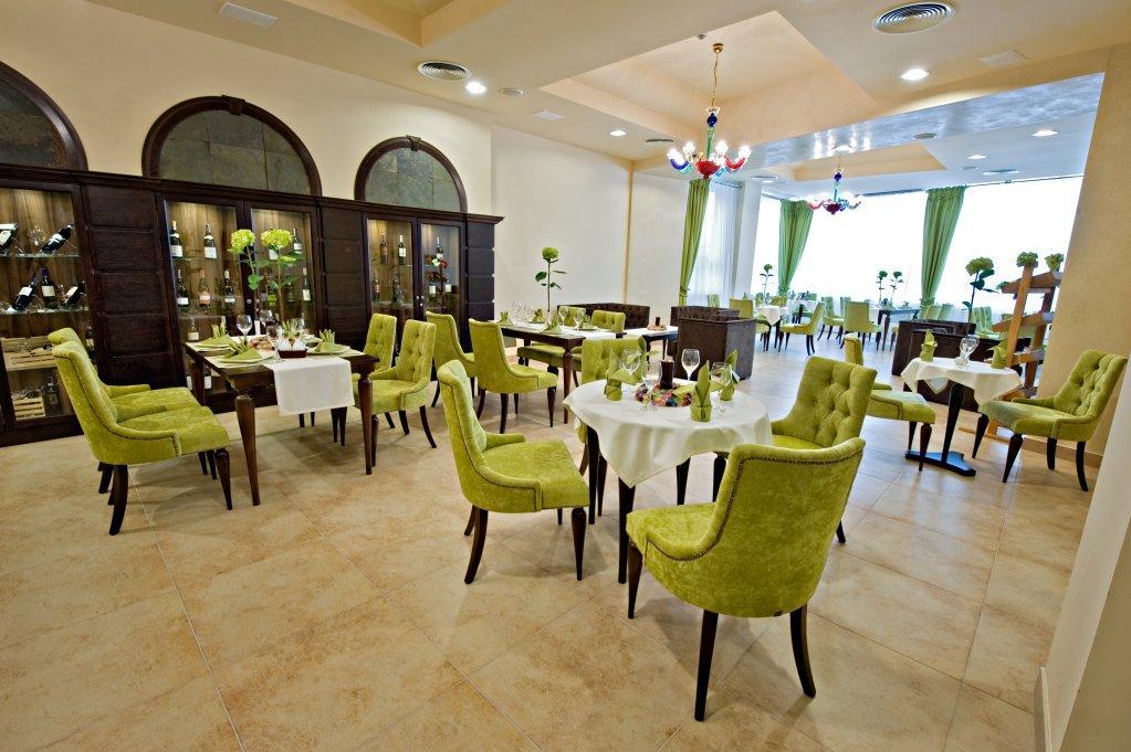 Hotel Prezydencki 3-Star Rzeszów Extérieur photo