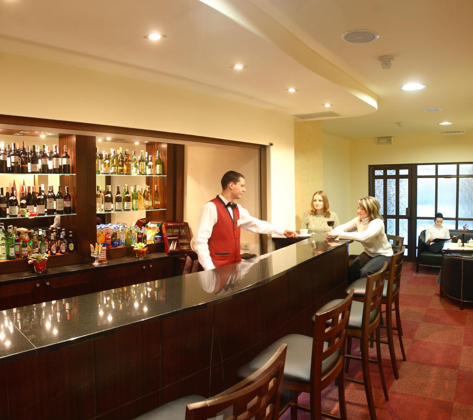 Hotel Prezydencki 3-Star Rzeszów Extérieur photo
