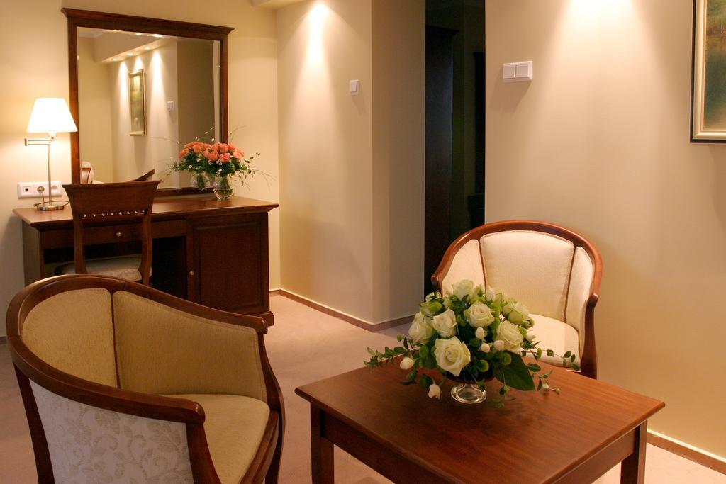 Hotel Prezydencki 3-Star Rzeszów Chambre photo